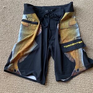 Tormenter Board Shorts Men’s Size 30 Fish Bone Logo